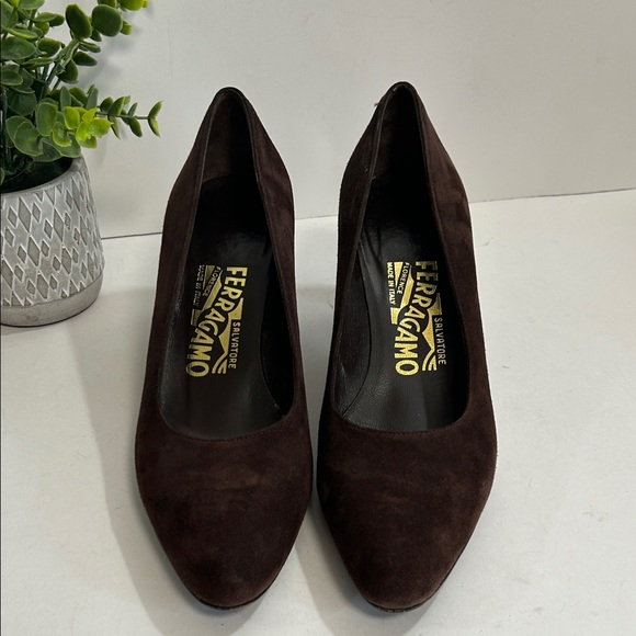 Salvatore Ferragamo Shoes Brown Espresso Suede Calf Sabrina Pump - Picture 4 of 16